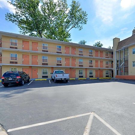 Americas Best Value Inn Media Philadelphia Esterno foto