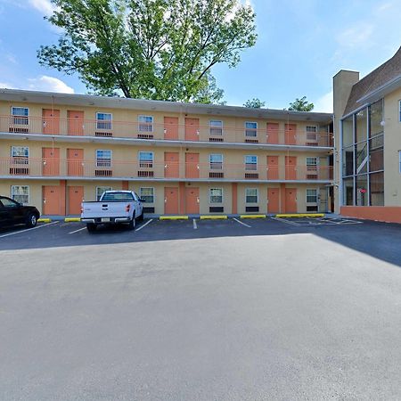 Americas Best Value Inn Media Philadelphia Esterno foto